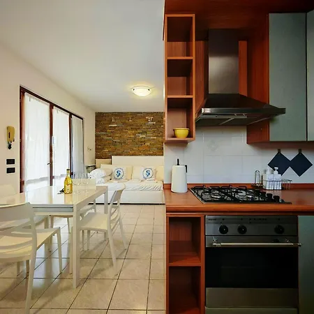 Apartment Sg Family - Casa Linda Sirmione
